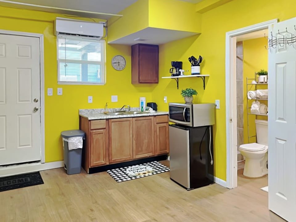 Kitchenette