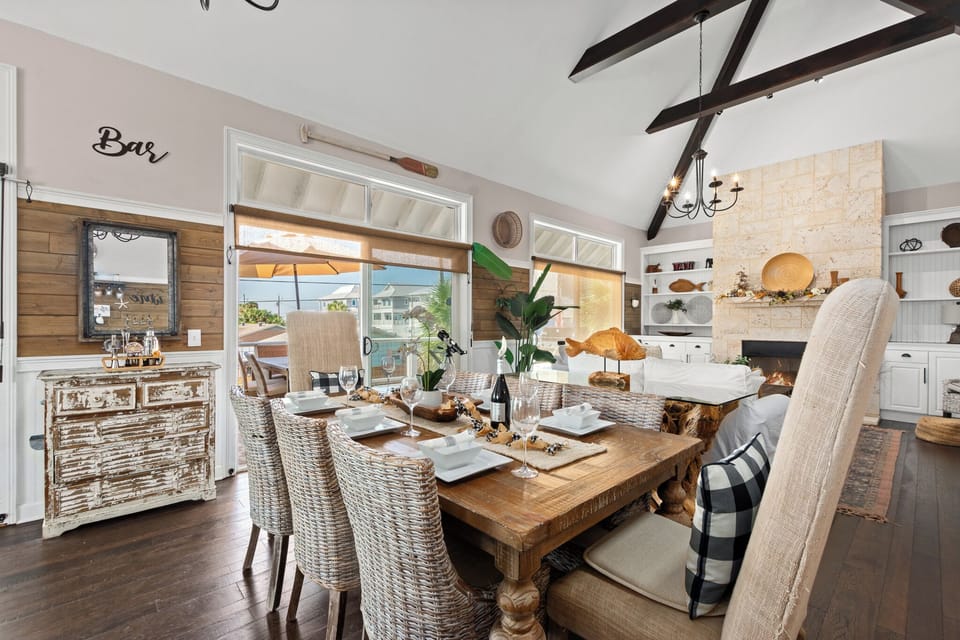 Large Dining Table that Seats Eight Great for Dining In 2