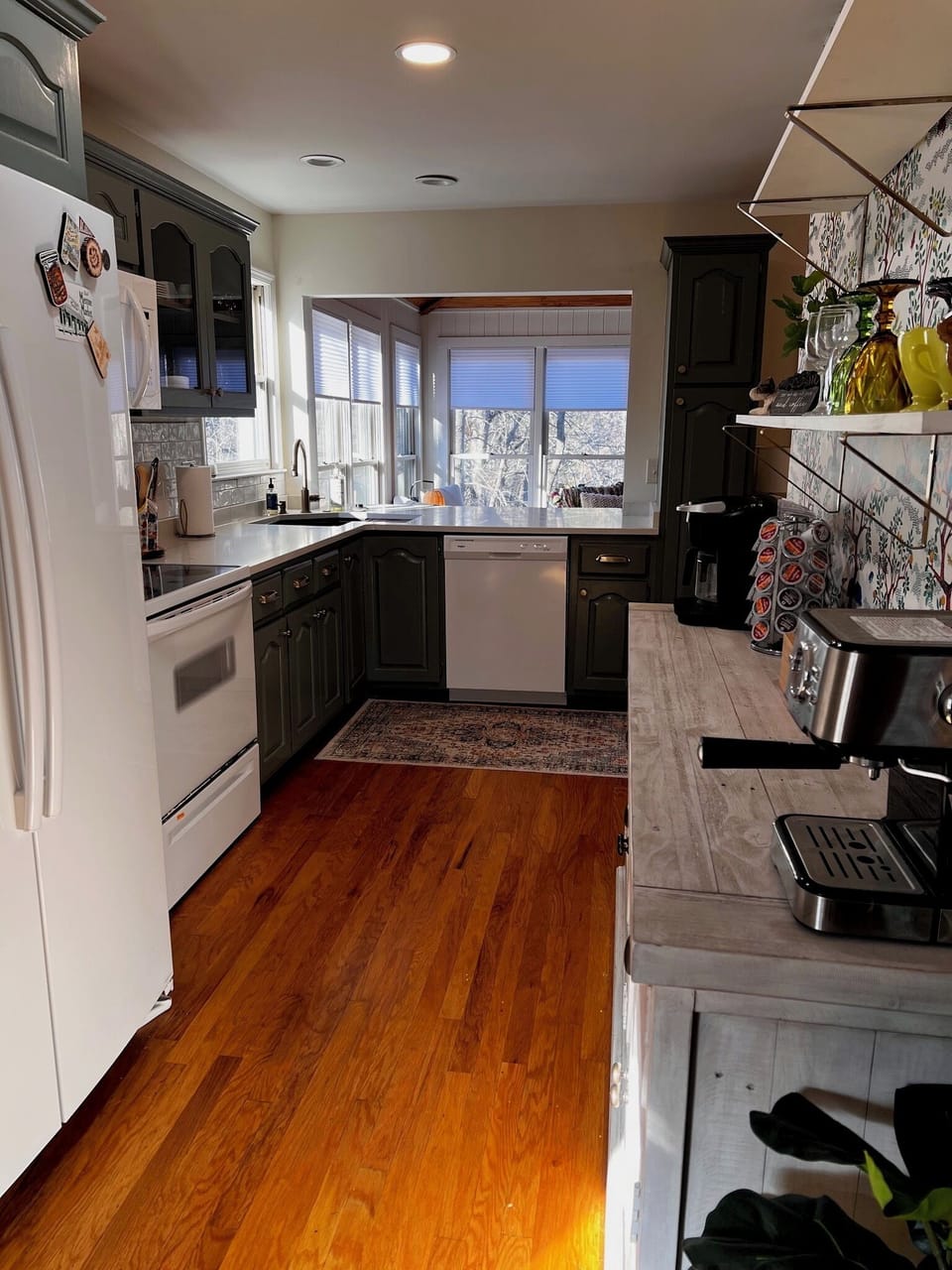 Kitchen with coffee bar on the right. 