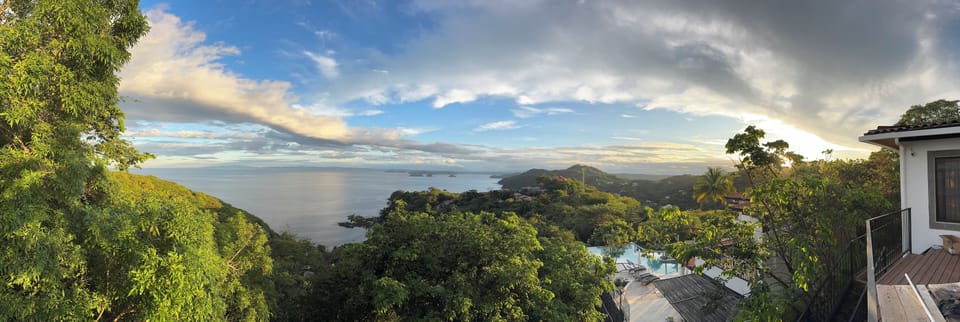 Panorama of Villa Amor Azul's Views