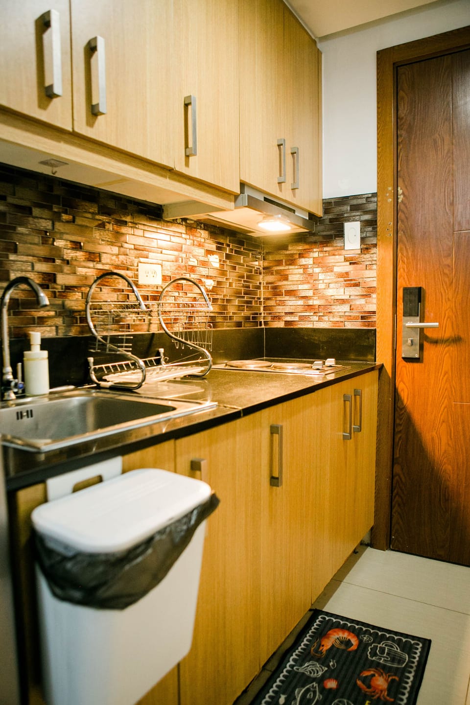 Well equipped kitchen