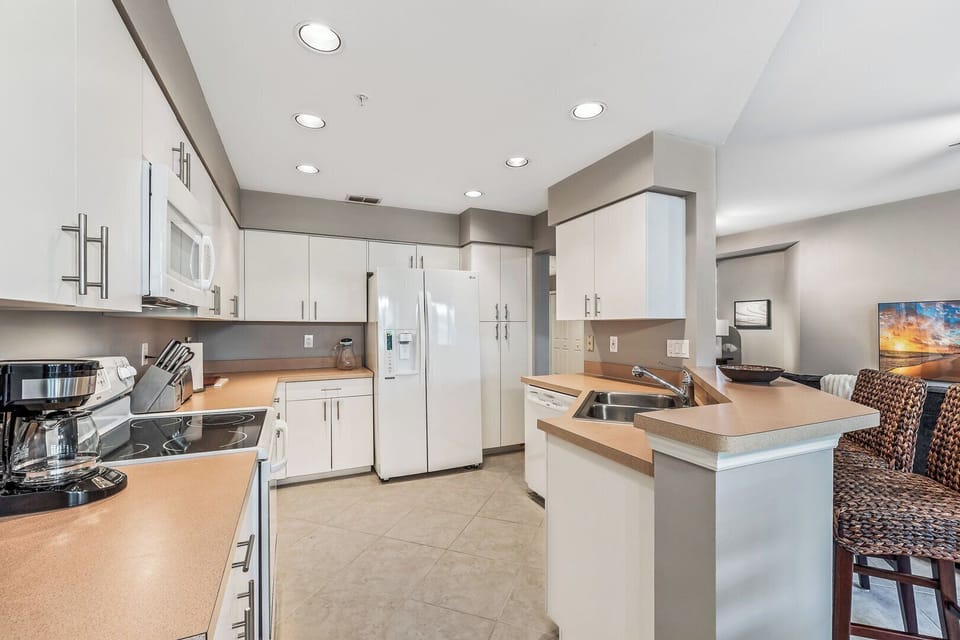 Fully Turnkey kitchen for cooking meals