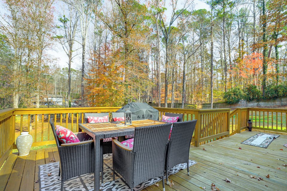 Woodstock Vacation Rental | 4BR | 3BA | 5 Steps to Enter | 3,088 Sq Ft