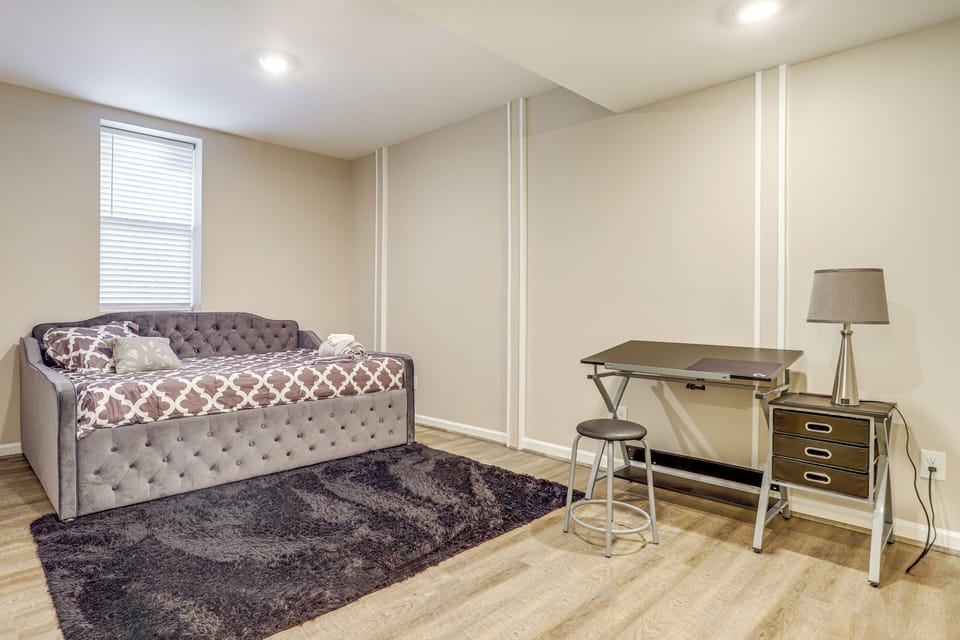 Bedroom 4 | Lower Level | Twin Daybed w/ Twin Trundle | Linens Provided