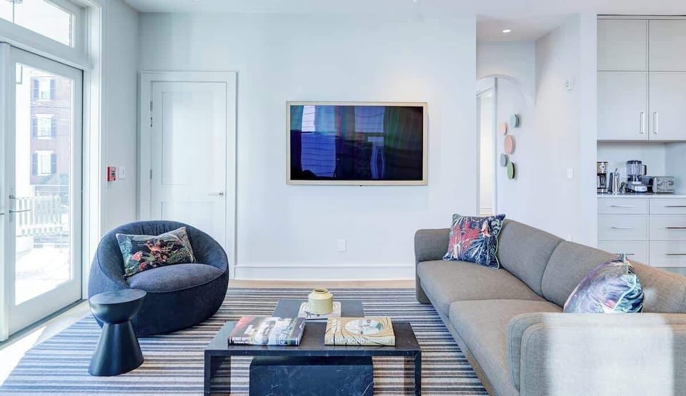 Main floor living room