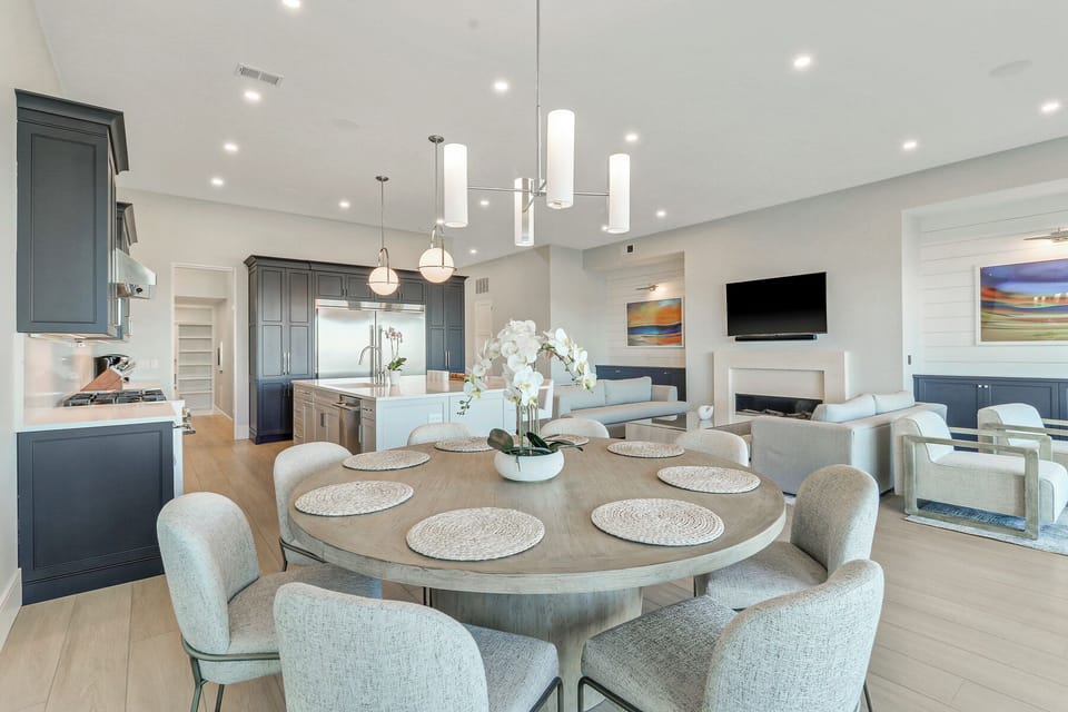 25 Singleton Beach | 1st Floor Dining Table - 25 Singleton Beach | 1st Floor Dining Table