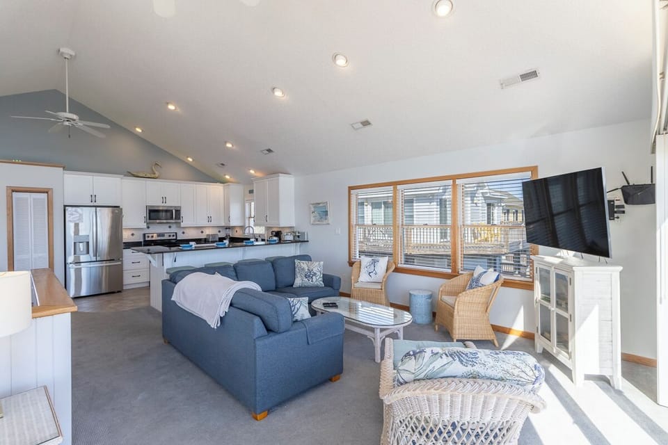 Top Level Living Area