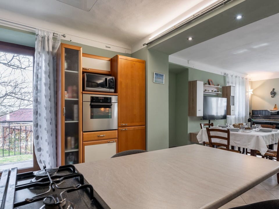 Table, Furniture, Cabinetry, Building, Wood, Kitchen, Architecture, Interior Design, Living Room, House