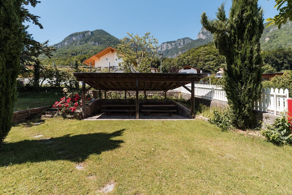 The shared garden with its mountain view