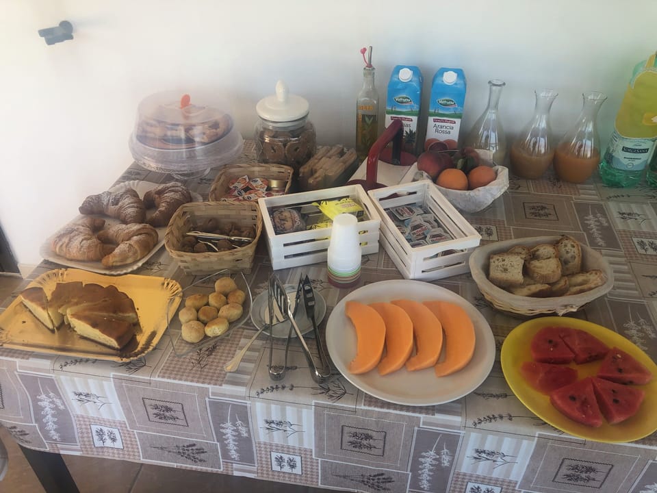 Breakfast meal