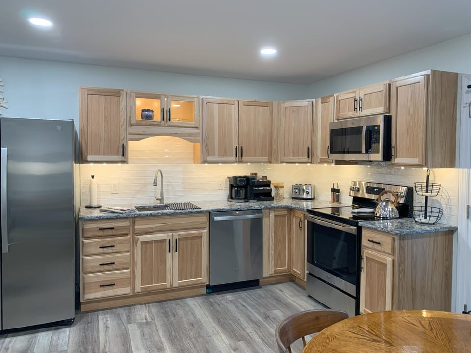 full kitchen - all new cabinets, countertop and appliances