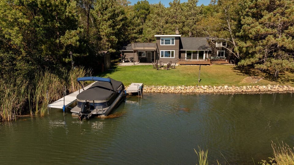 Great Protected Channel Perfect for Docking Your Boat