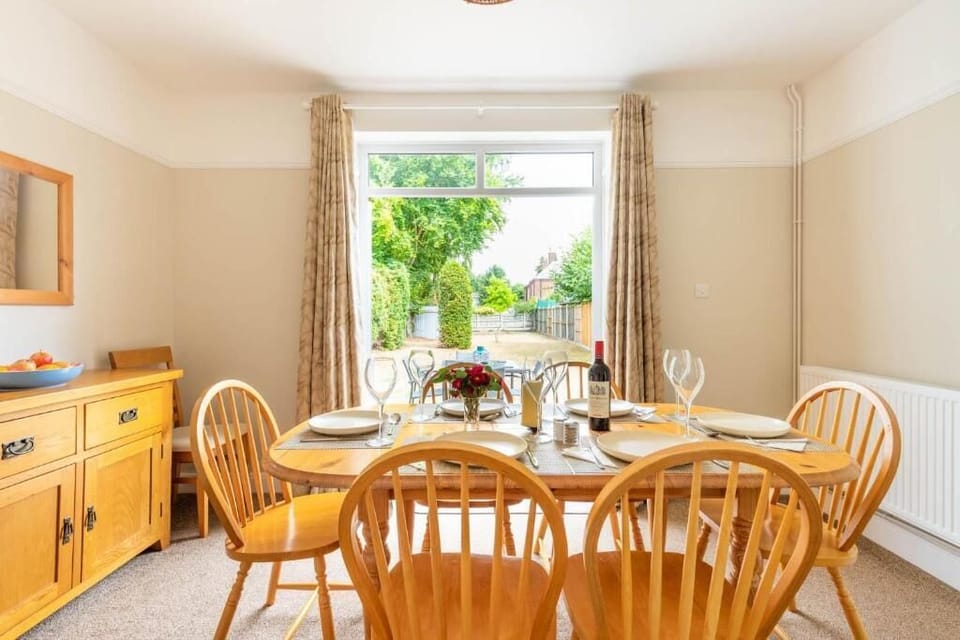 St Clements House, Norwich - Host & Stay