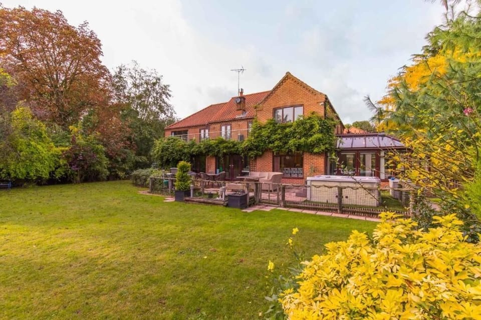 Four Seasons, Norwich - Host & Stay
