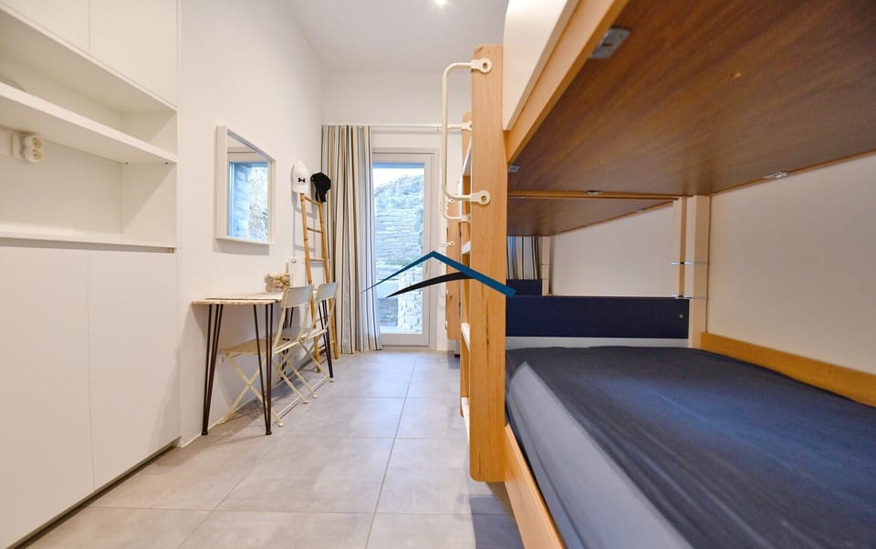 The 3rd bedroom with 2 sets of bunk beds