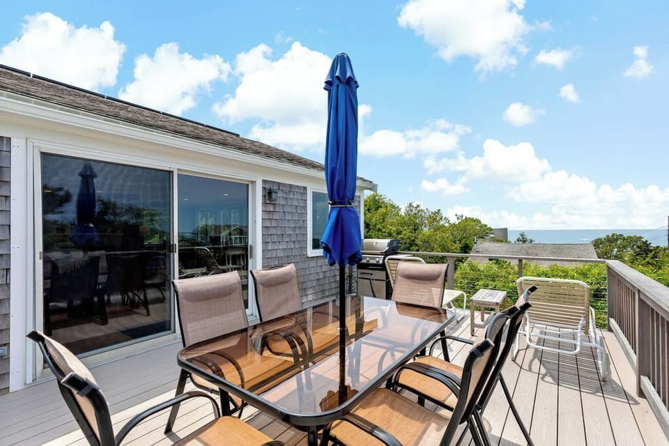 Deck with Bay Views!