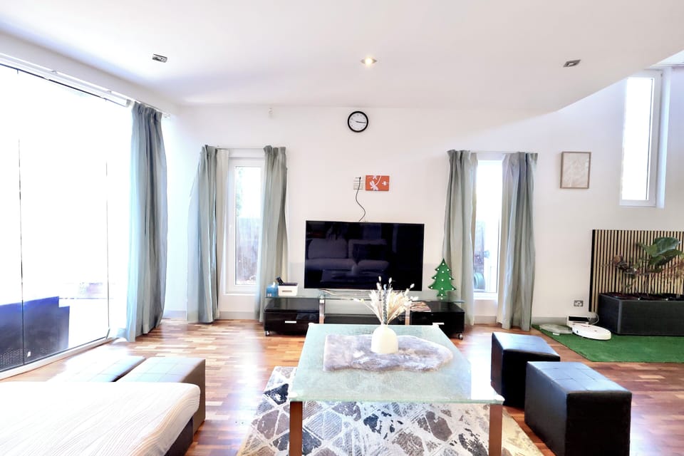 living room (2)