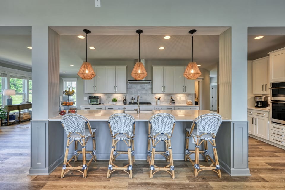 Fully Stocked Gourmet Kitchen