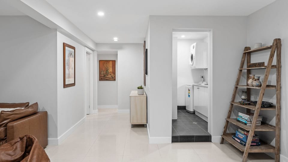 Breezy, bright, and beautifully organized.