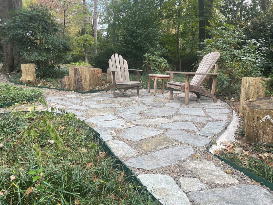 Charming outside patios to relax and dine
