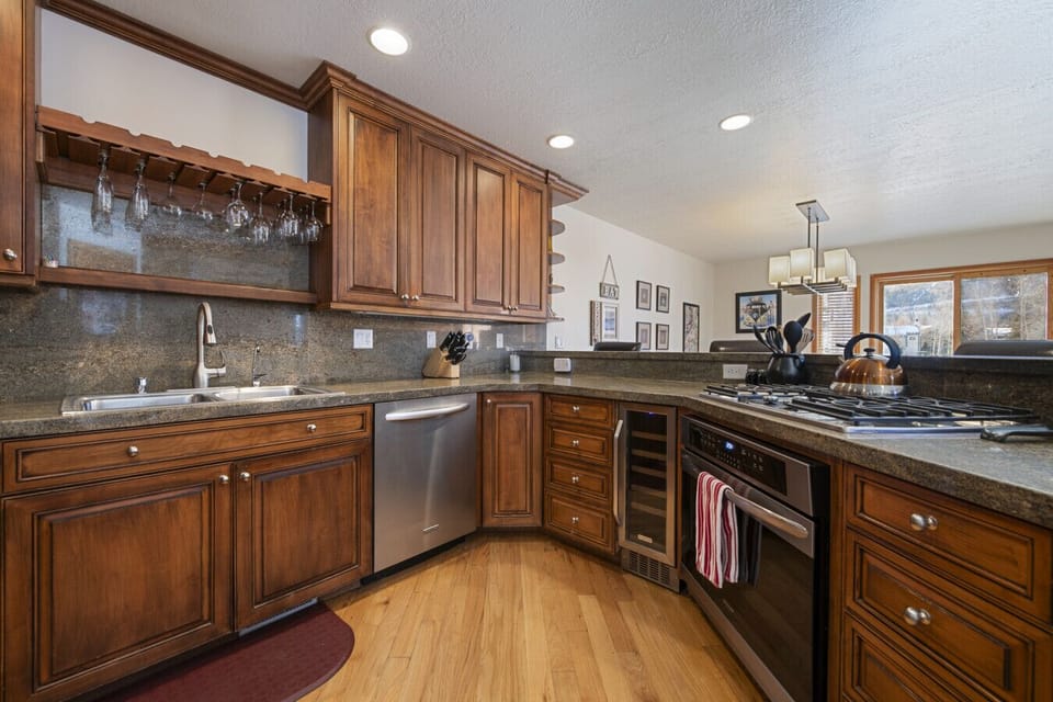 Fully stocked kitchen