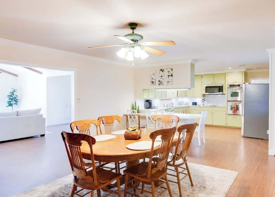 Dining Room and Kitchen