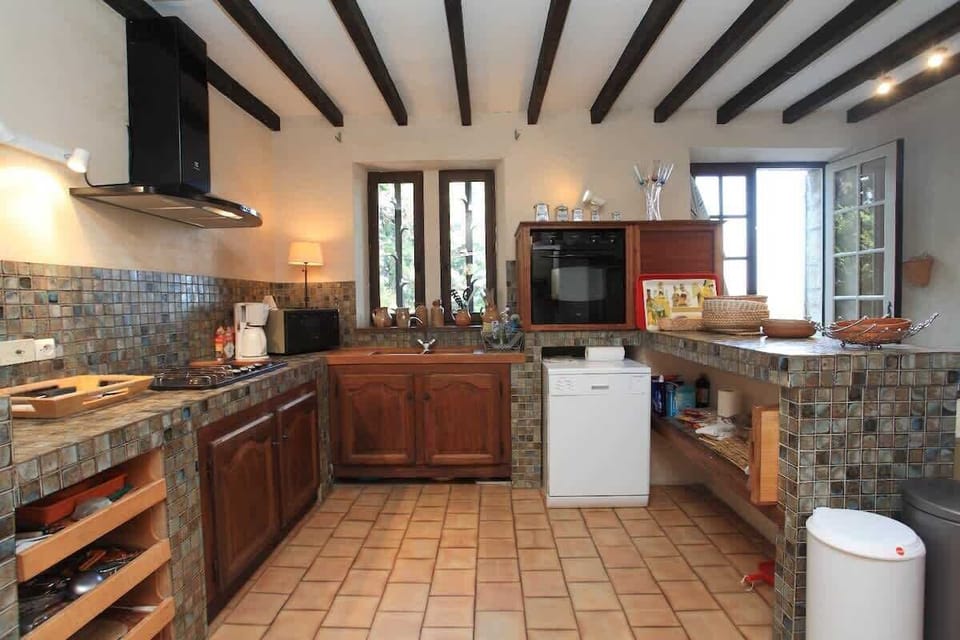 Cuisine équipée 