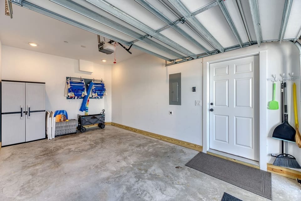 Additional garage space available during your stay.