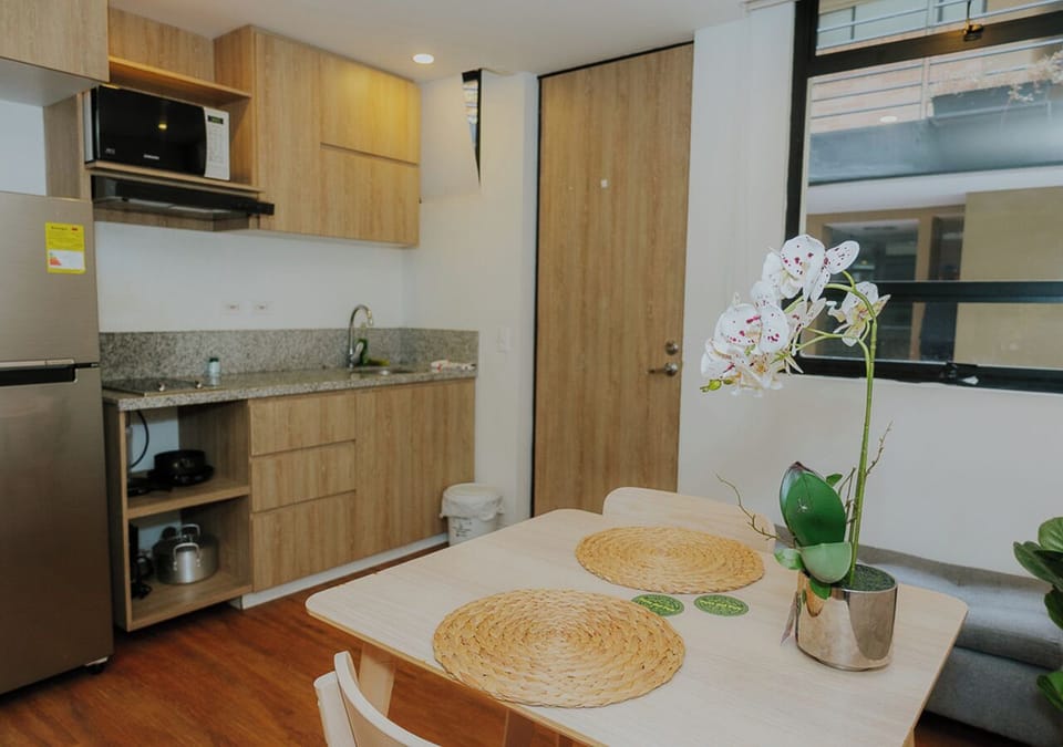 Cocina, comedor 