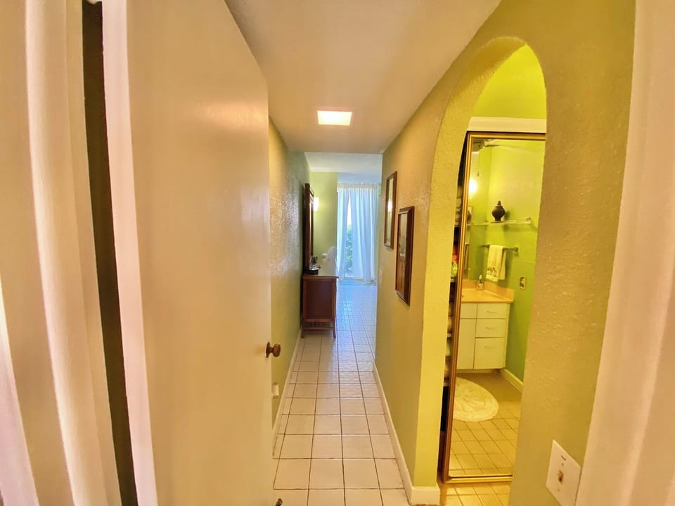 Entrance to main bedroom and bathroom
