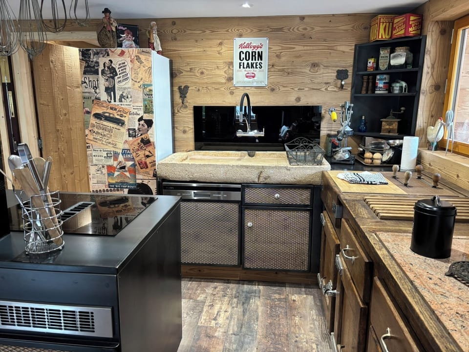 Private kitchen