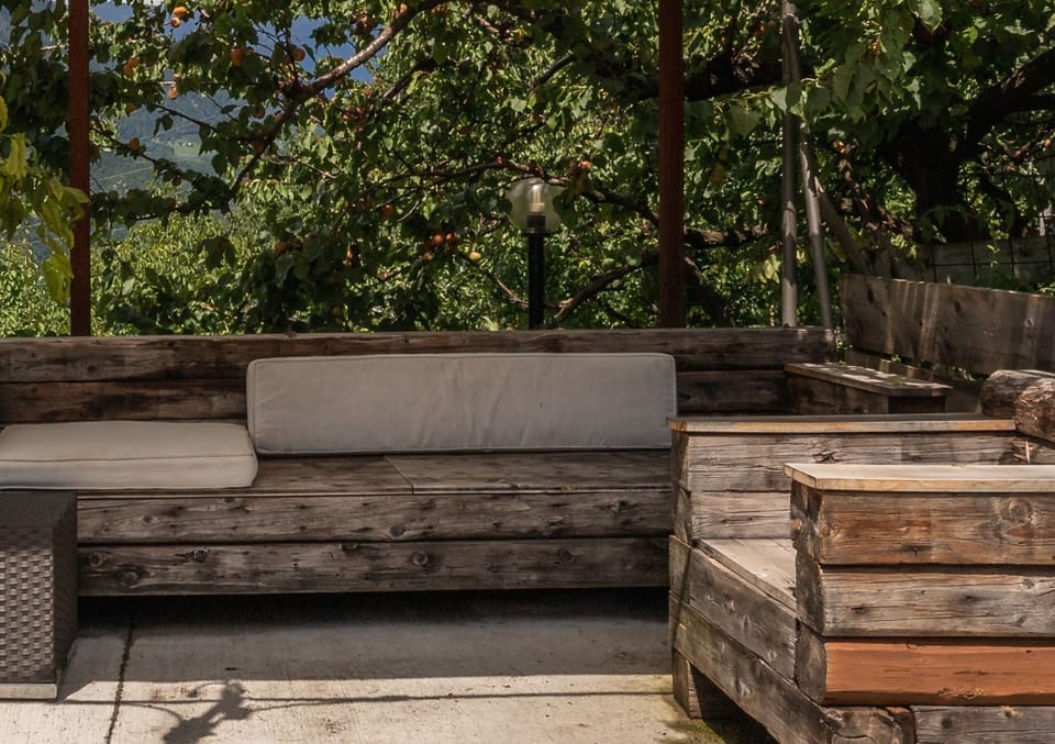Shared outdoor seating