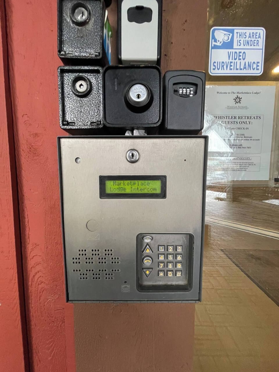 Building front door intercom