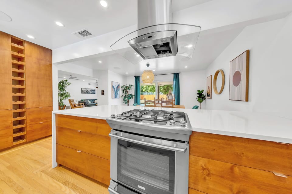 A spacious island with the stove and oven. 