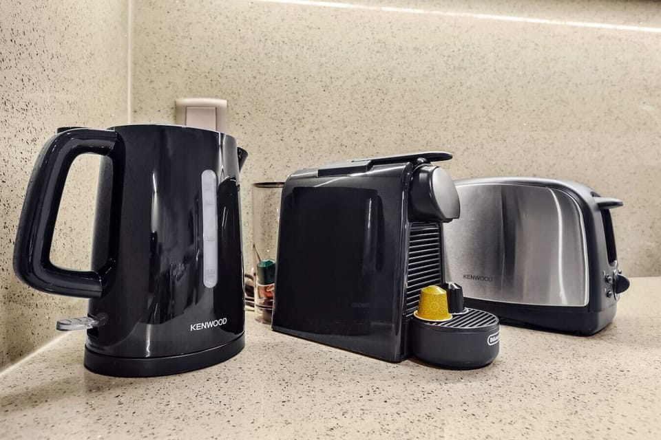 Kitchen Essentials: Modern appliances inspire culinary creativity and morning brews in style!