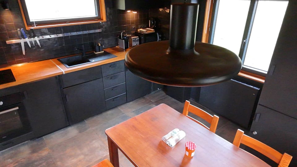 769F4B06 A917 423B 929F 06D8D5D9A55B