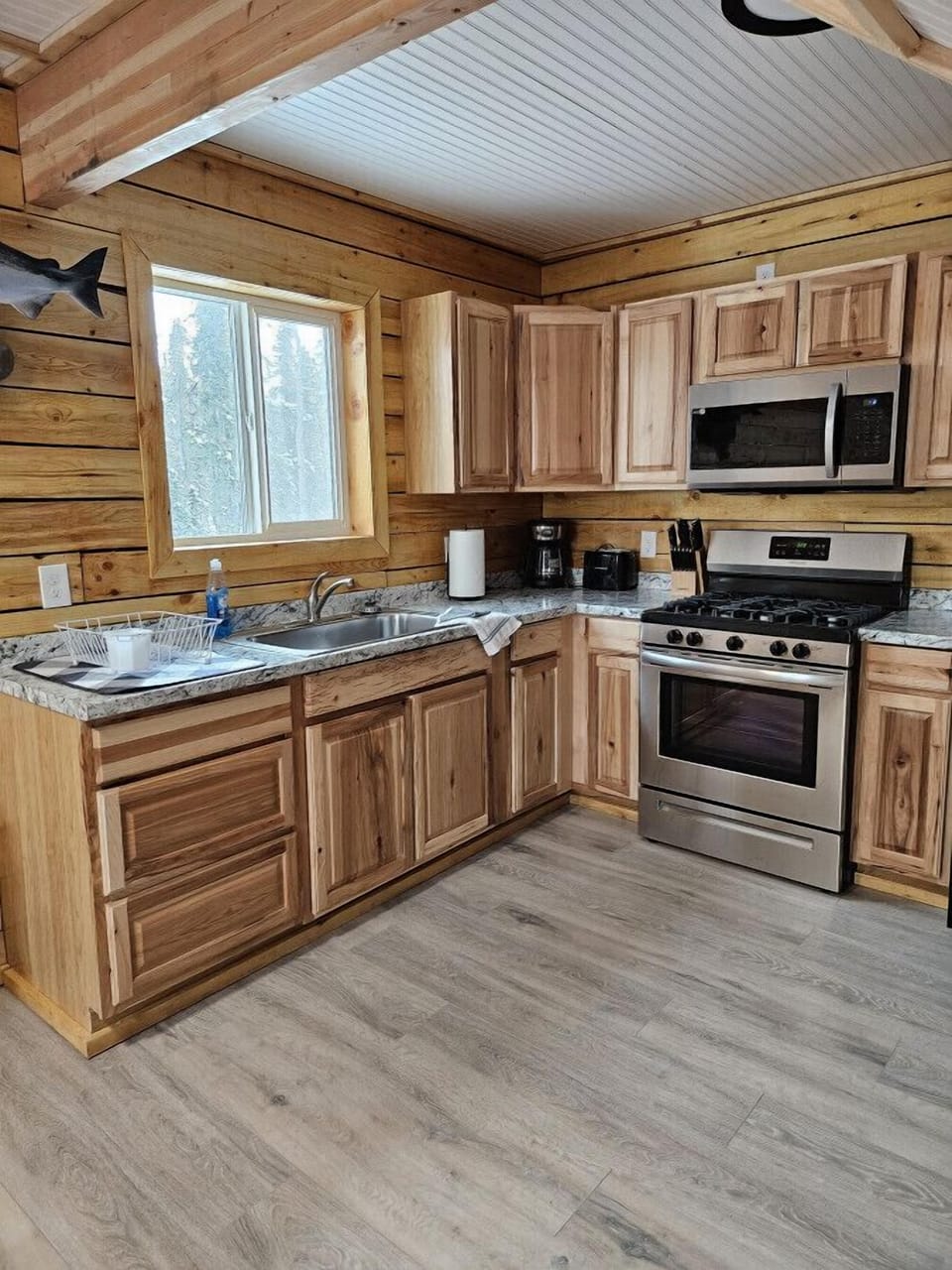 Fully equipped kitchen