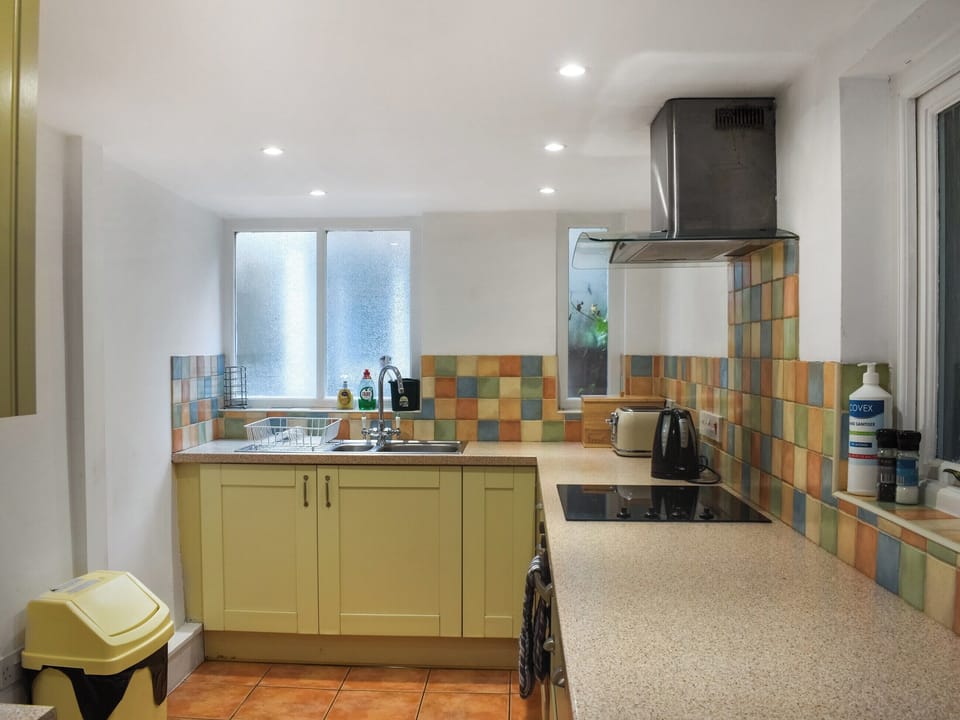 Kitchen | The Bears Cave, Lower Town