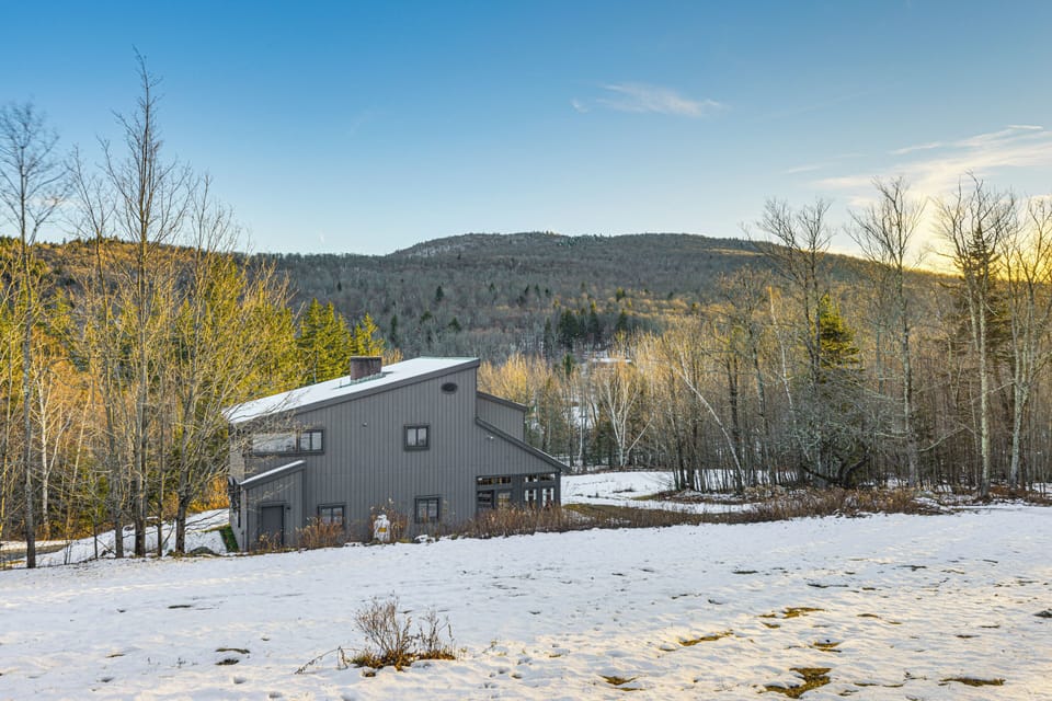 West Wardsboro Vacation Rental | 4BR | 3BA | 1 Step to Enter | 2,700 Sq Ft