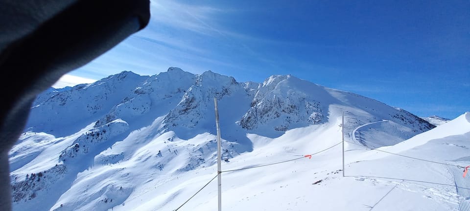 Snow and ski sports