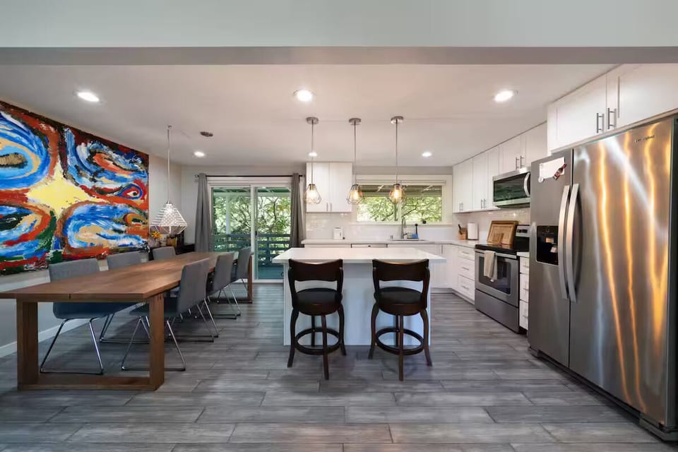 Spacious dining room that seats up to 8 people.