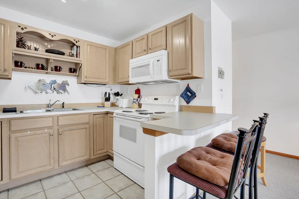 Full Kitchen