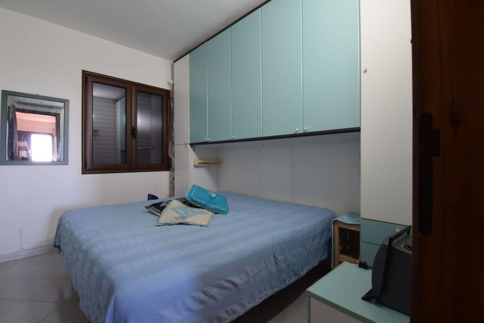 Autumn, Bedroom, Spring, Summer, Winter