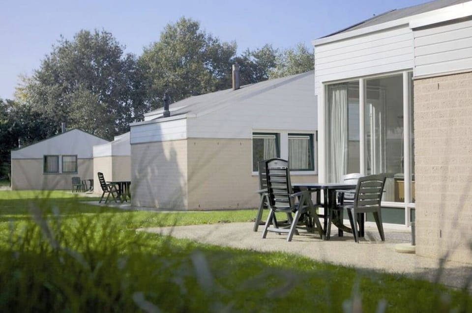 Bungalowpark Simpelveld - Castra 48 EEZZ Garden