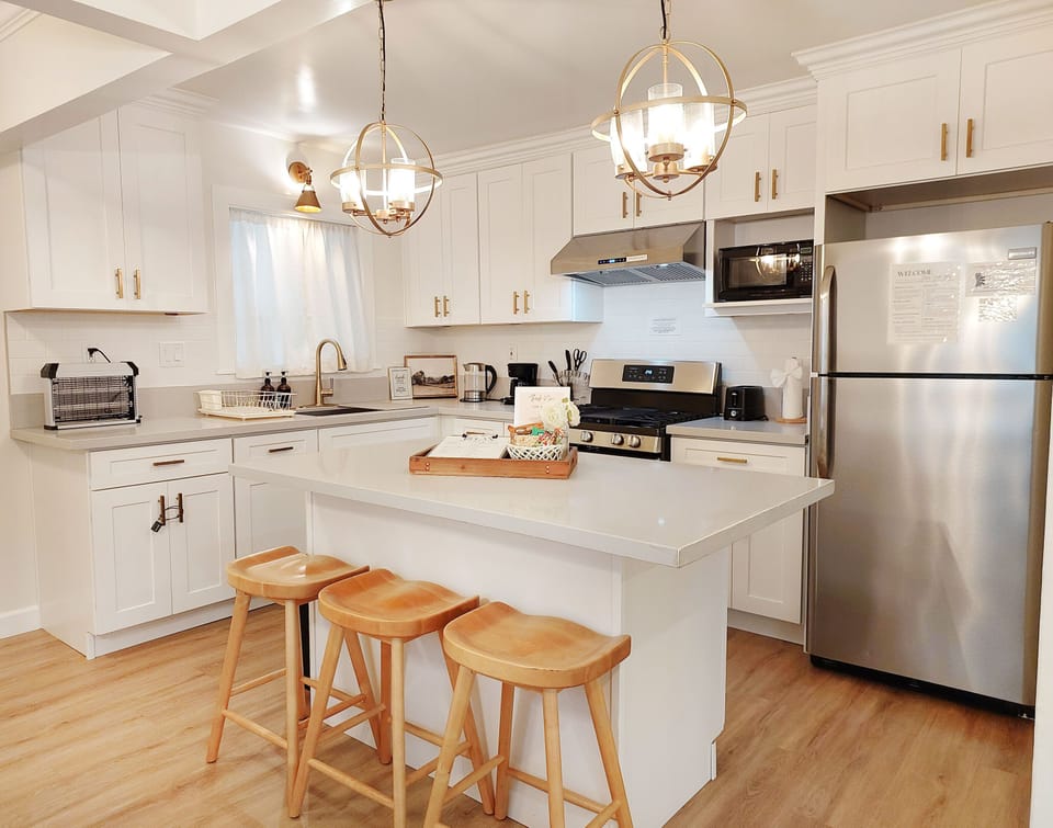 Gourmet kitchen in this Los Angeles extended stay rental—entertain in style.