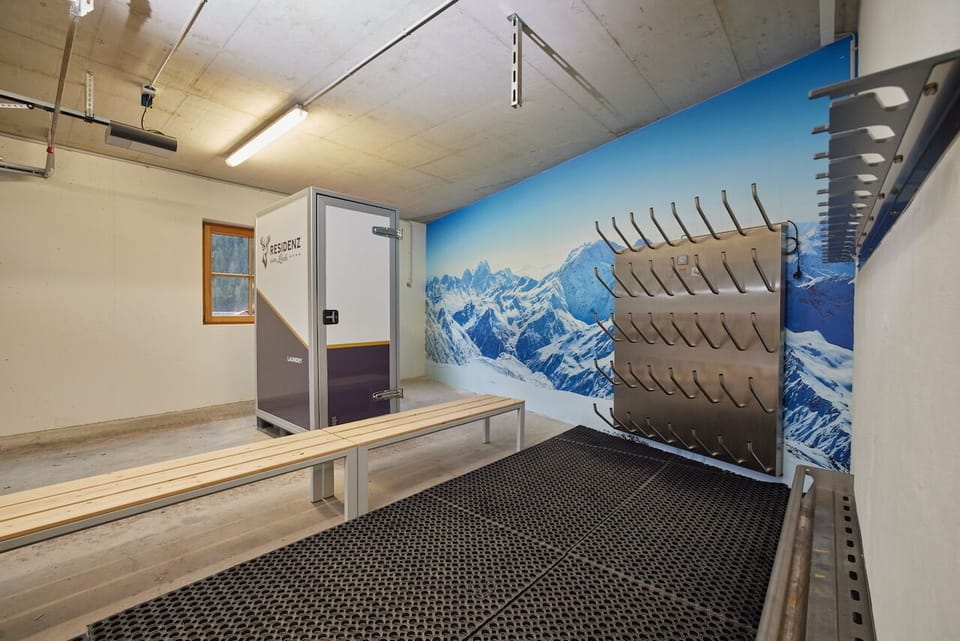 3670758e-82e8-40e9-88b8-10d6a8c61f3e