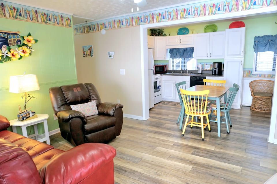 Living/Kitchen