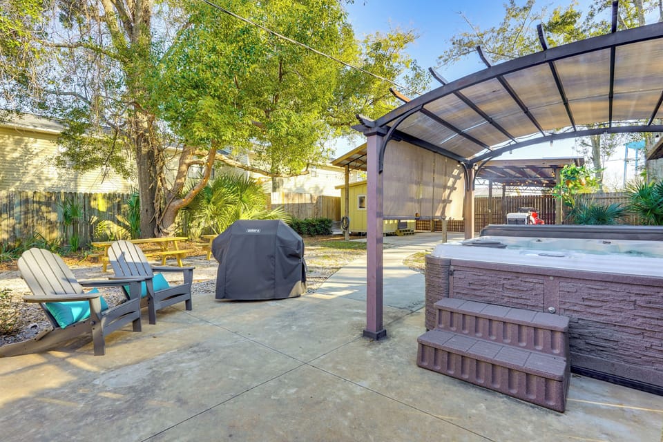 Port St. Joe Vacation Rental | 3BR | 1.5BA | Small Step to Enter | 997 Sq Ft