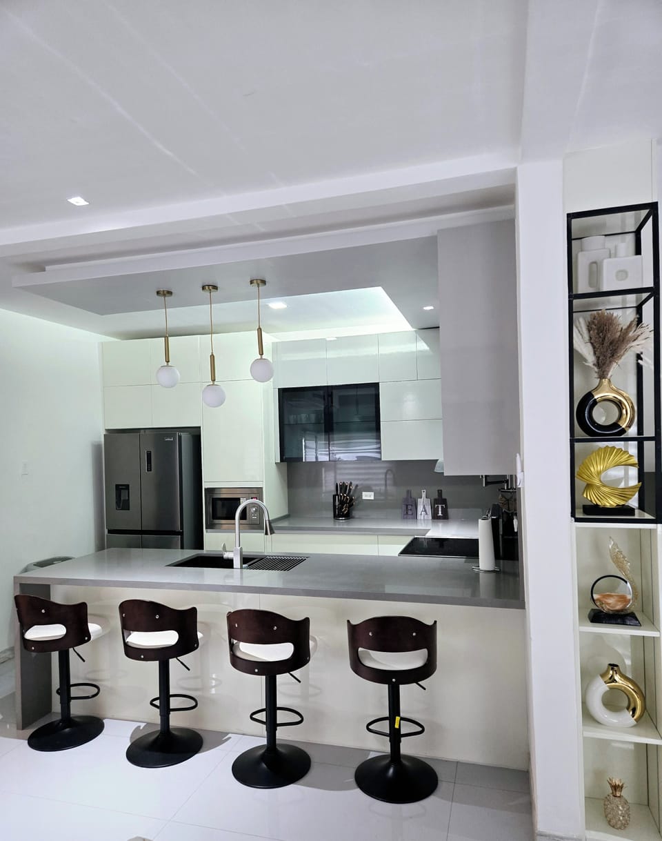 Kitchen Angle 2
