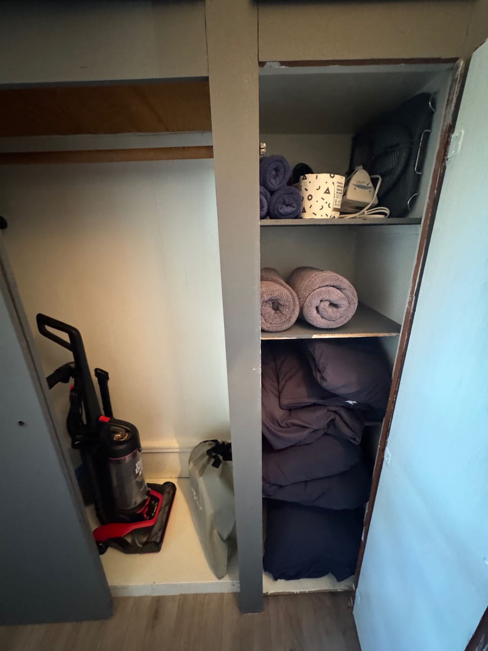 Inflatable Twin Mattress, Towels, Linens, Blankets and Pillows for Beds